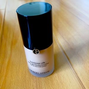 Brand New authentic luminous silk 3.5